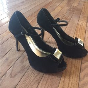 Sexy WHBM platform heels